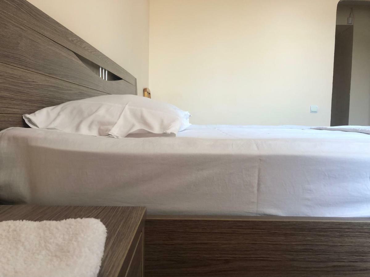 Tourist Hotel Шимкент Екстериор снимка